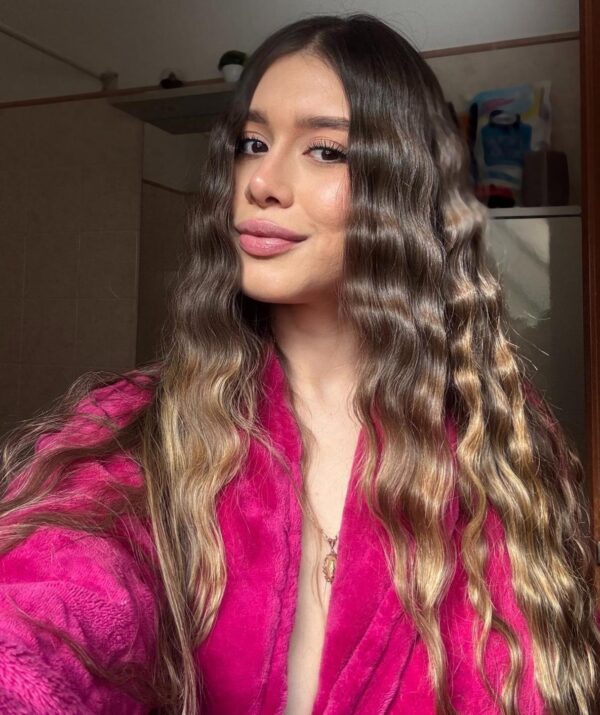 Laura 23 Colombia - Imagen 3